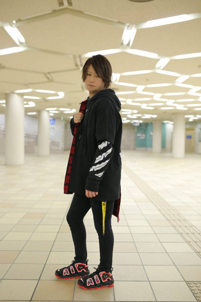 �Υ��С�����ӥ� A151 �������(30),���������() 11����