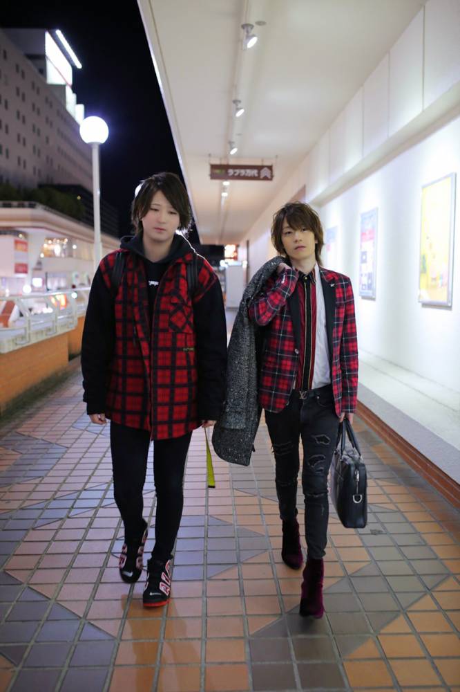 �Υ��С�����ӥ� A151 �������(30),���������() 7����