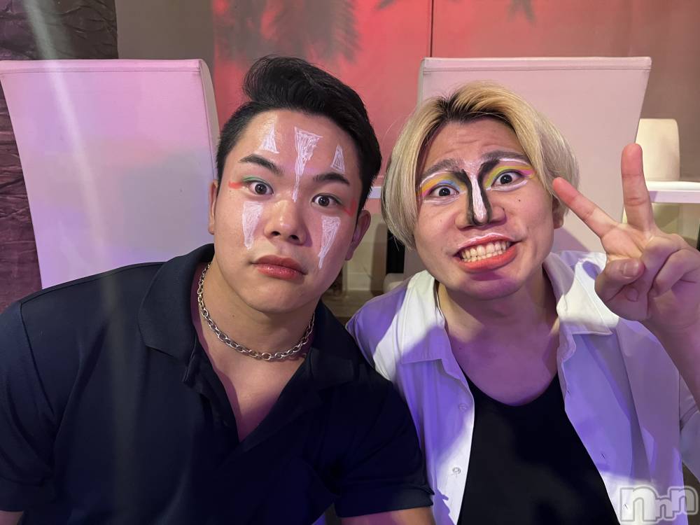 �����������������åȥС�Cafe&Bar Roots �롼��(���ե�����ɥС� �롼��) Roots��ɽ ���ߤ�9��24���̥�֥����ֺ����Υ��顼�ϡ�����