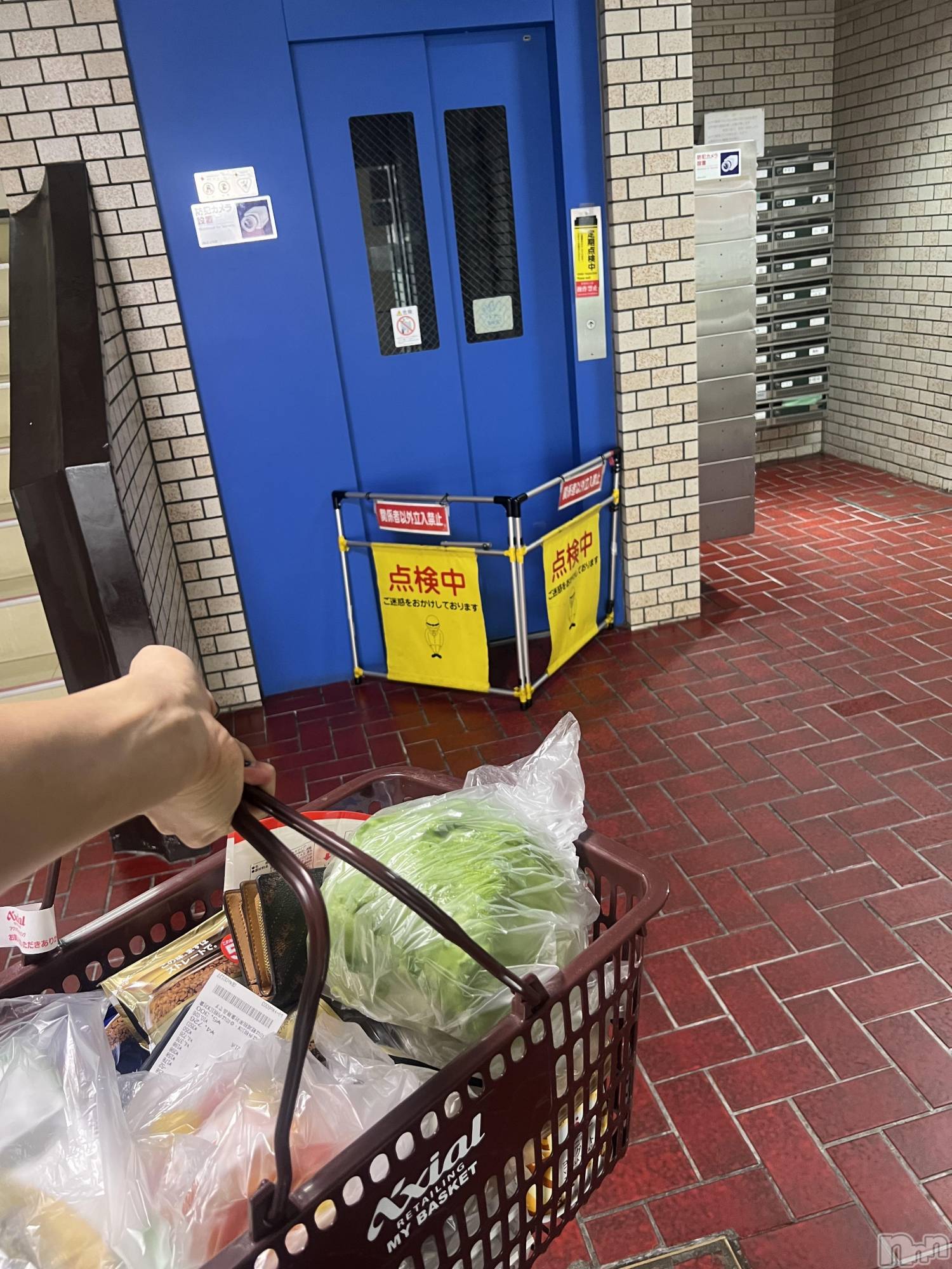 �����������������åȥС�Cafe&Bar Roots �롼��(���ե�����ɥС� �롼��) ��2024ǯ6��6���̥�֥����֤��λ��ε��������������