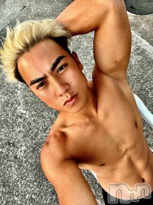 �����������������åȥС�Cafe&Bar Roots �롼��(���ե�����ɥС� �롼��) Roots��ɽ ����(26)��7��19���̥�֥�����ͼ�Ƥ��γ��夬��🌅��