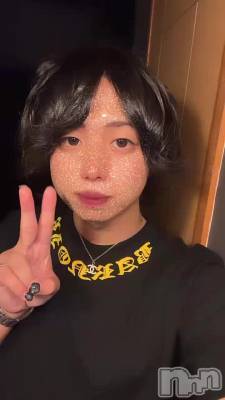 ����ӤäƤ�Ĥ餷��