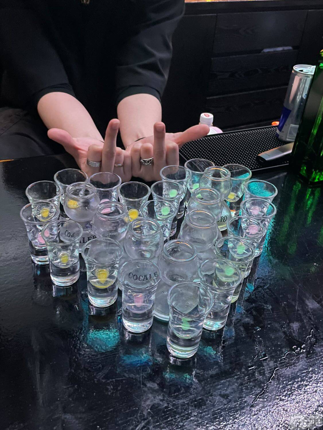 �������������åȥС�BAR Rebellion(�С� ��٥ꥪ��) ��2025ǯ10��21���̥�֥����ֳڤ����ä����ɼ�ݵ�ˤʤ꤫��������