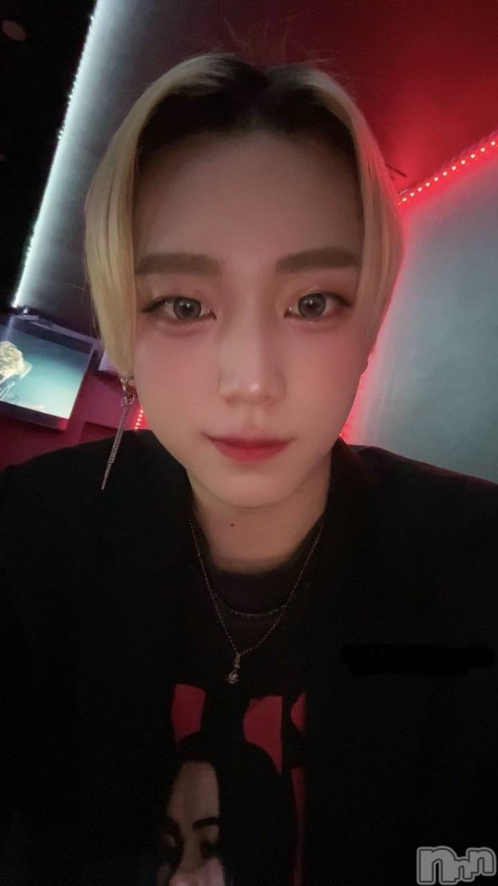 �����������������åȥС�Bar.Re(�С������륤��) ��2025ǯ4��13���̥�֥����֤य�ߤ�Ф��