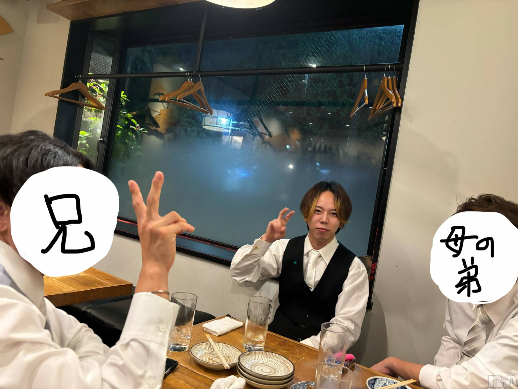 �����������������åȥС�Cafe&Bar Roots �롼��(���ե�����ɥС� �롼��) ��2025ǯ5��23���̥�֥����֤դߤ�Roots23������