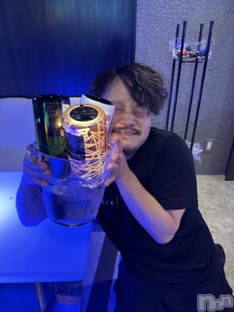 �����������������åȥС�BAR COCCOLE(�С����å���) �����10��29���̥�֥����֤���ǤȤ��������ޤ�🥂��